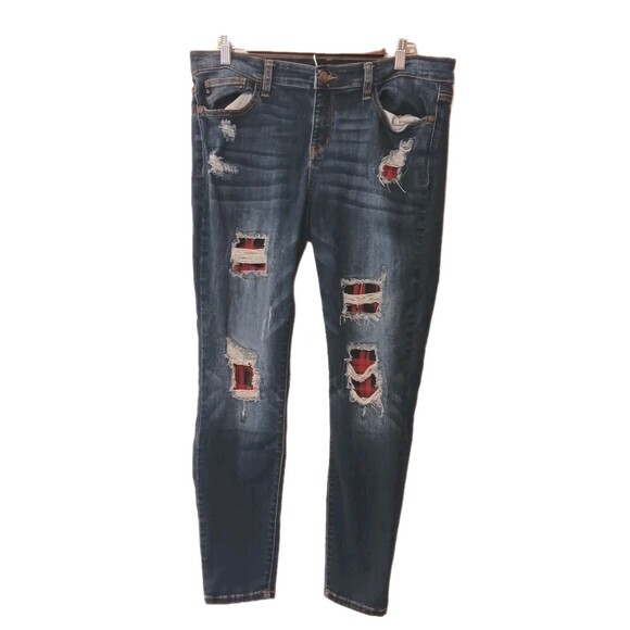 Judy Blue Mid-Rise Distressed Skinny Jeans Red Buffalo Plaid Patch Sz 15/32 - Picture 1 of 14